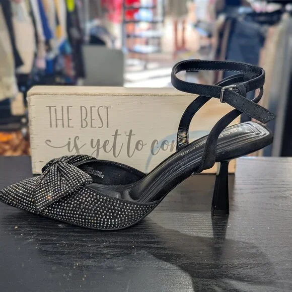 BCBGeneration Idalia Pointed Toe Pump - Picture 4 of 5